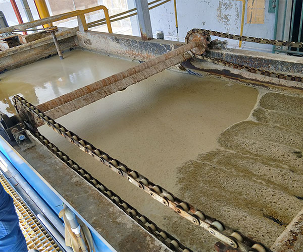 廢水治理現(xiàn)場 廢水治理現(xiàn)場