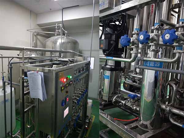 生物制藥廢水處理現(xiàn)場 生物制藥廢水處理現(xiàn)場